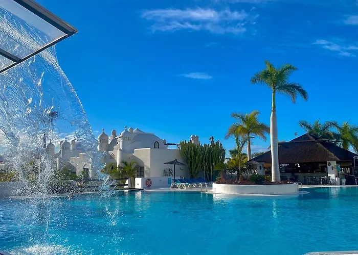 公寓 Deluxe - Oceanfront, Heated Pool